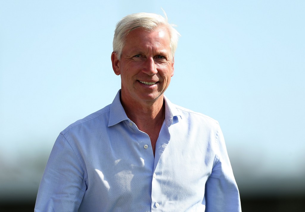‘Pards’ Now The Coolest Manager In The League With Personalised Training Gear