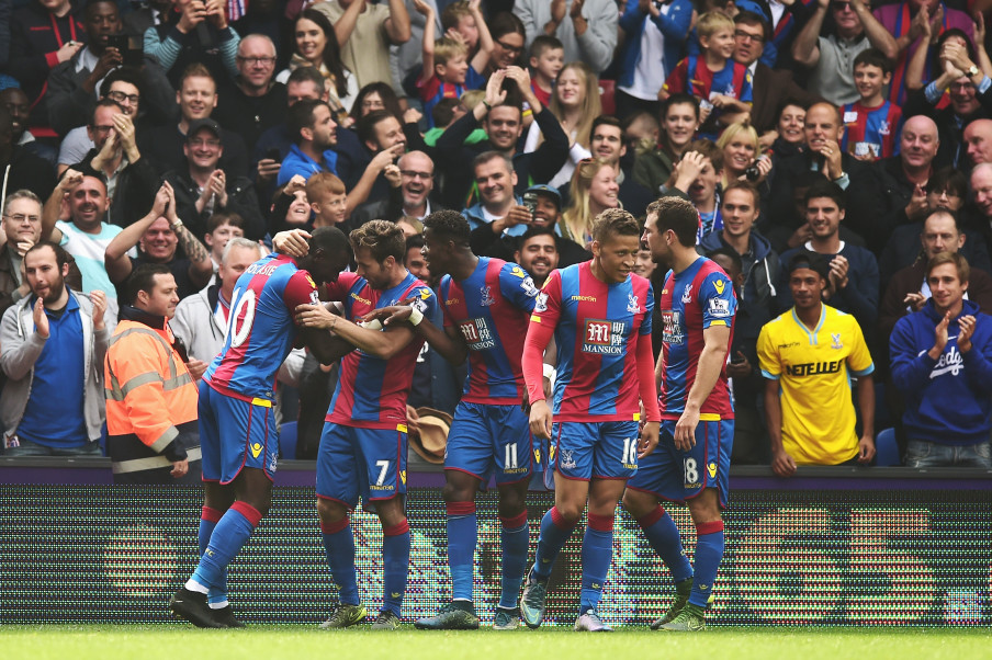Yannick Bolasie dedicates his goal to his father