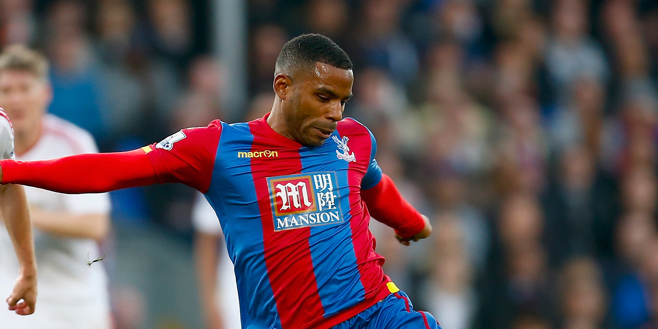 Ex-Chelsea defender: Puncheon deserves Delph’s England place