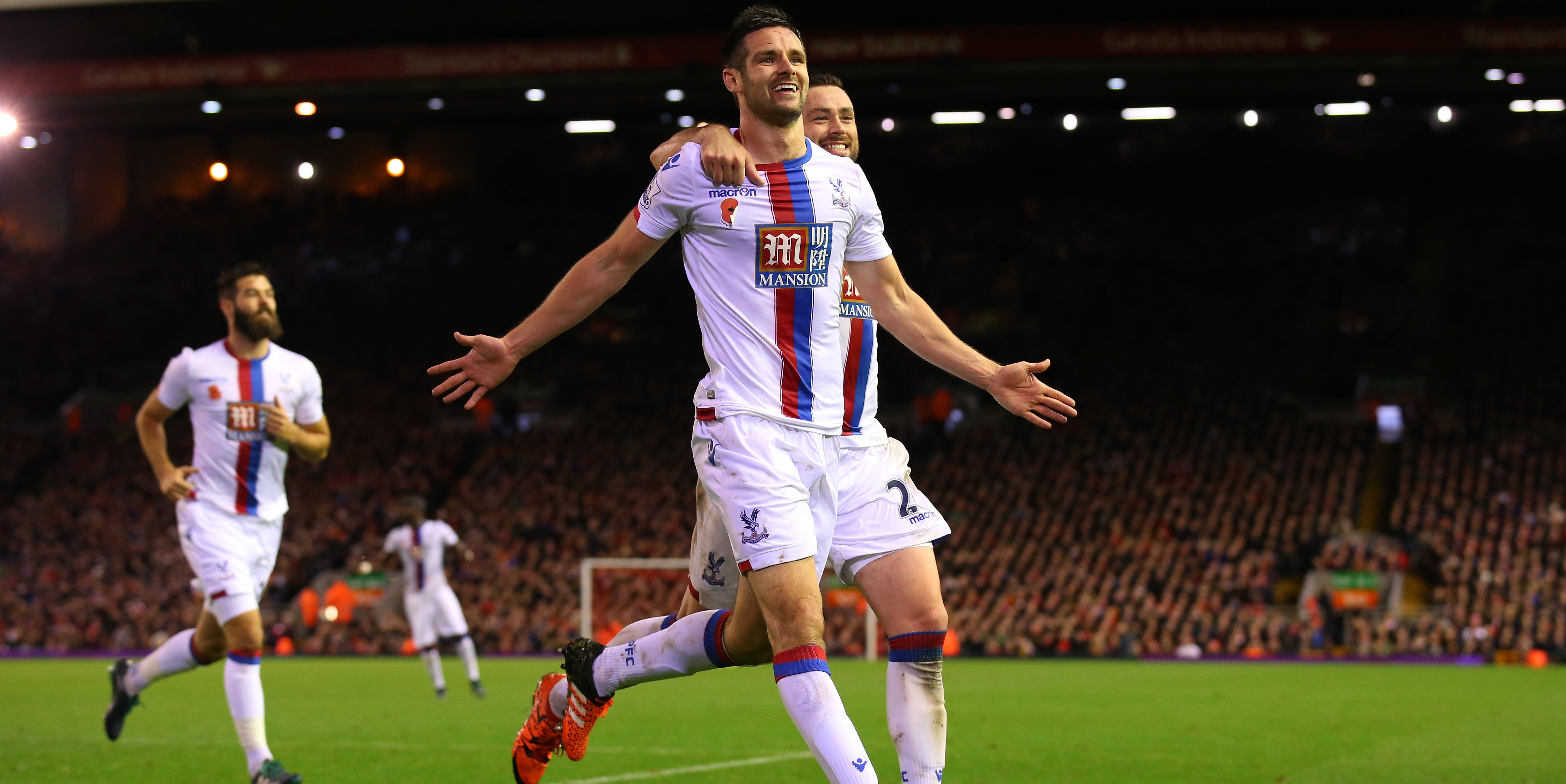 Dann would get England call-up if he was at “bigger club”
