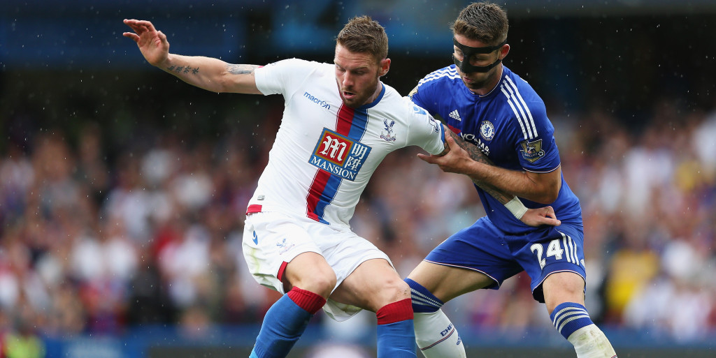Pardew says his striker should look to emulate Everton star