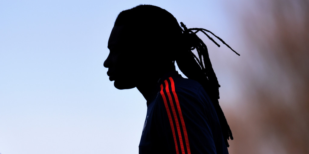 Palace express interest in French international