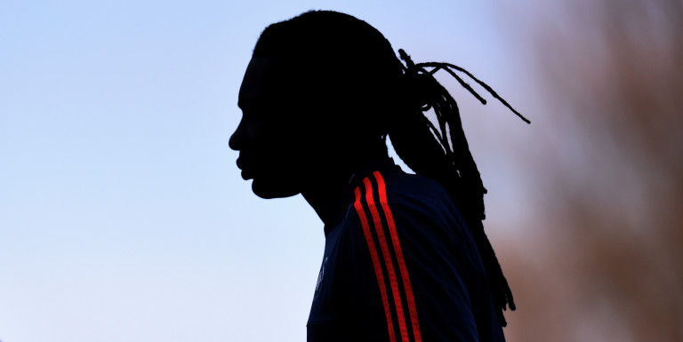 Palace express interest in French international