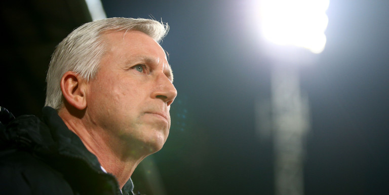 Pardew Speaks about Time With Jonas Gutierrez at Newcastle