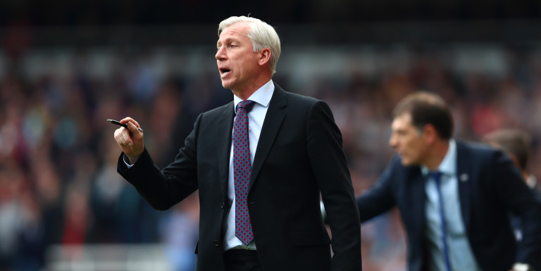 Pardew “wants to stay” with Crystal Palace