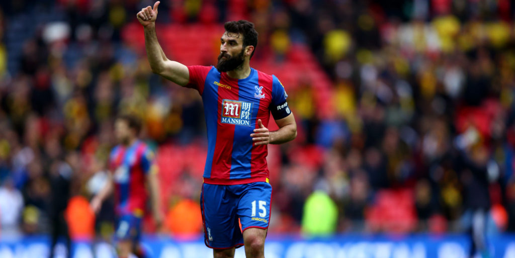 Jedinak focusing on Palace, not on speculation