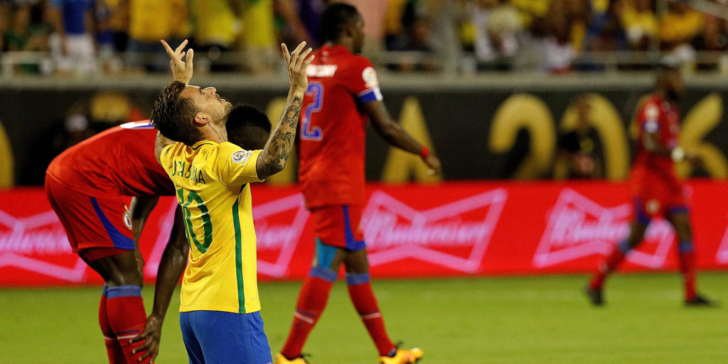 Palace make bid to sign Brazilian international
