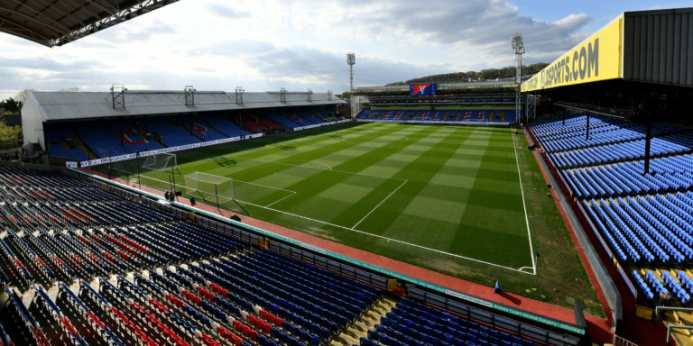 Palace swoop to sign French centre-back