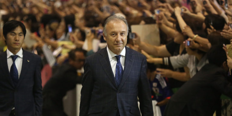 Italian coach keen on Palace job