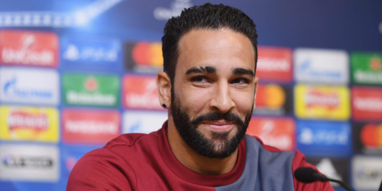 Crystal Palace holding talks with Adil Rami