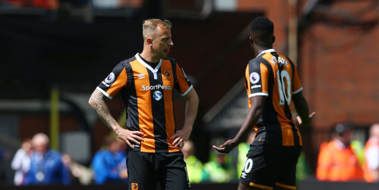 Newcastle and Watford to fight Crystal Palace for Grosicki