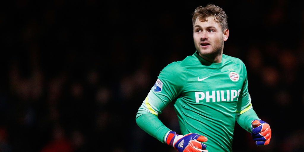 Palace make €6m offer for Zoet