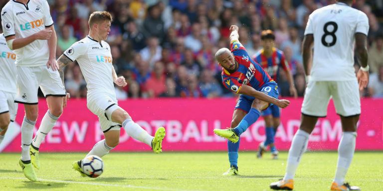 Leicester make £27m bid for Andros Townsend