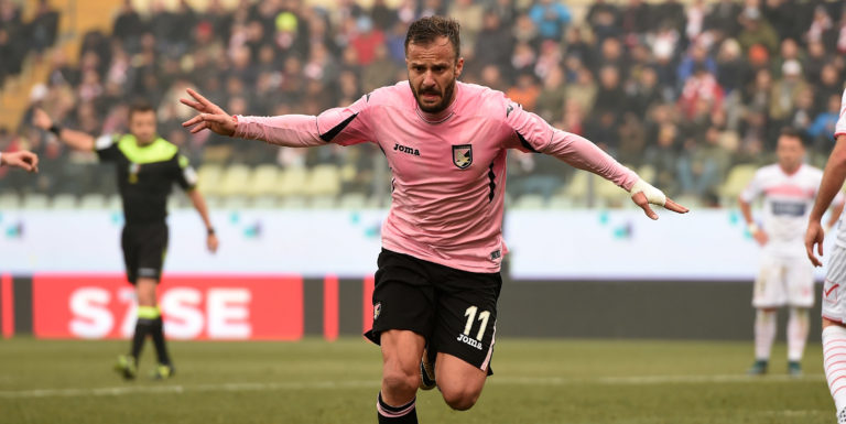 Palace miss out on Gilardino