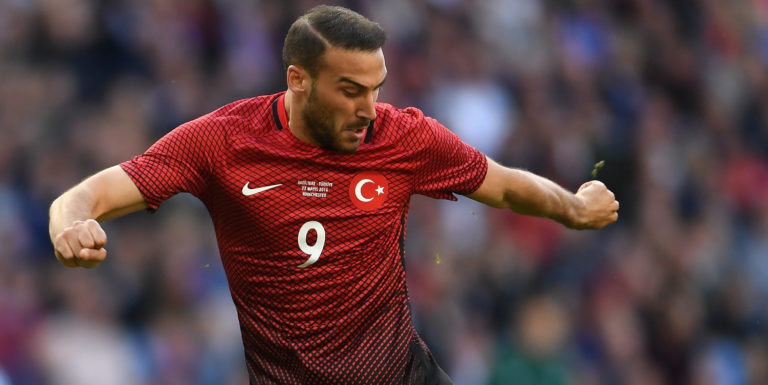 Bundesliga side make bid for Palace target Tosun