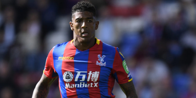 Everton eyeing up move for Patrick van Aanholt