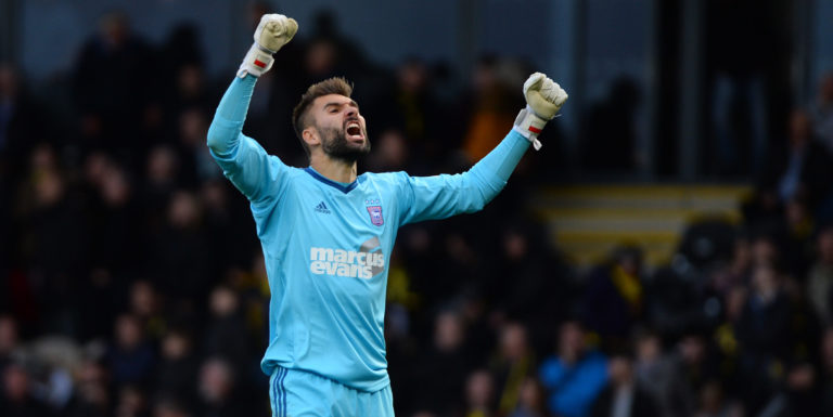 Palace considering Bialkowski move