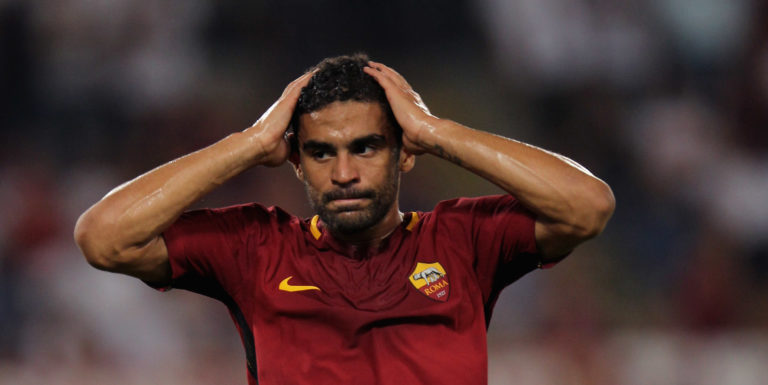 Palace to battle Premier League rivals for struggling Serie A forward Defrel