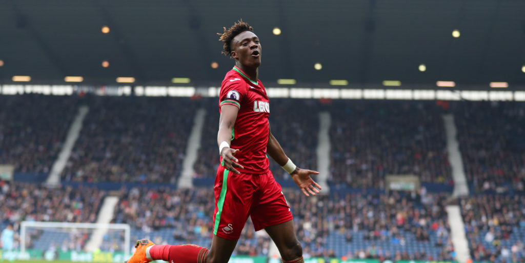 Palace keen on Abraham deal