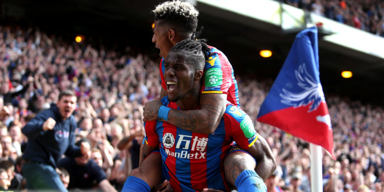 Hodgson plays down Zaha exit talk