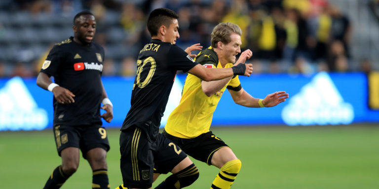 Crystal Palace and Lazio battling for Andre Schurrle