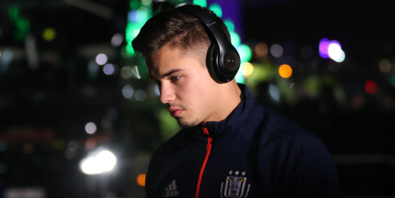 Dendoncker turns down Palace move