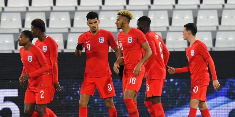 Liverpool forward Solanke linked with Palace switch