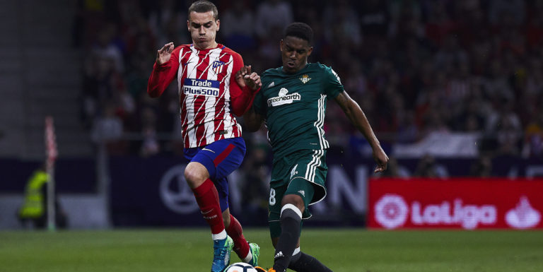 Palace and Newcastle scout €50m-rated Junior Firpo