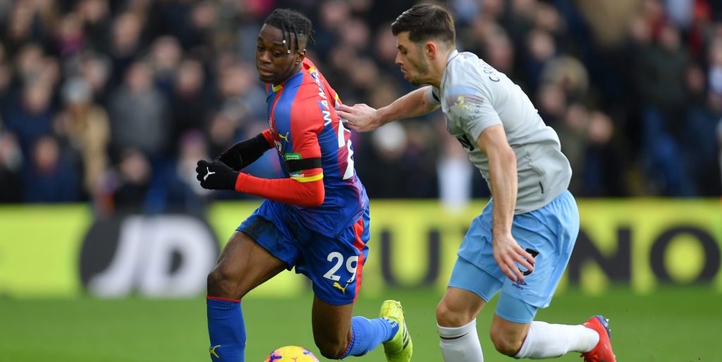 Hodgson ready to discuss Wan-Bissaka with Gareth Southgate