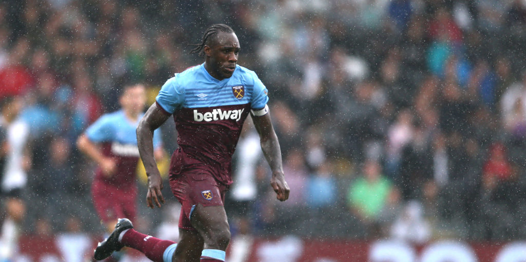 Palace eyeing swoop for Antonio