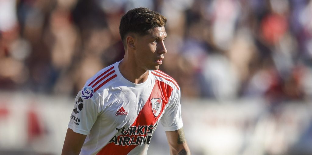 Palace join race to land Gonzalo Montiel this summer