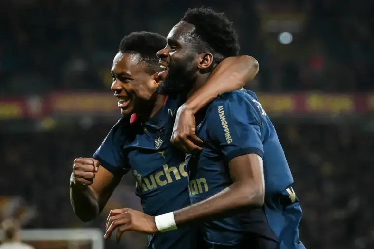 Crystal Palace joined by Chelsea in hunt for Sangare