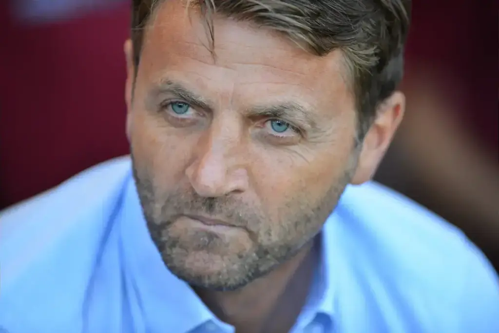 Crystal Palace: Canvot called an ‘absolute disgrace’ by ex-Tottenham boss