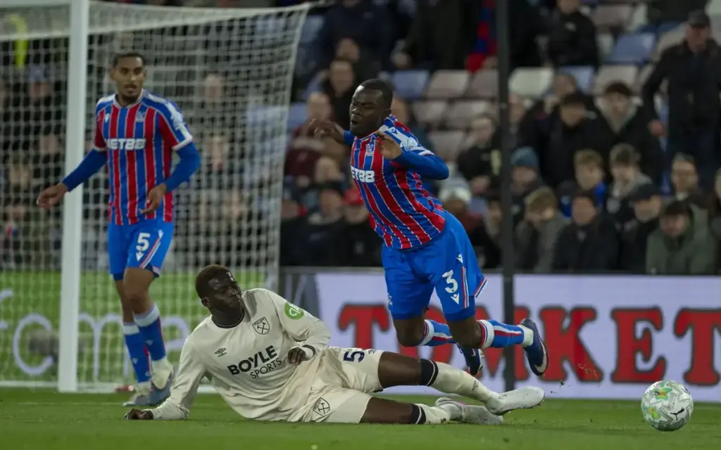 Oliver Glasner Gives Update on Tyrick Mitchell After Injury vs Liverpool