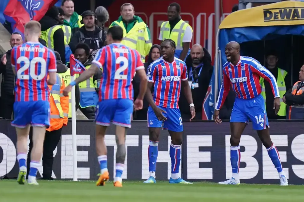 Crystal Palace 2-1 Newcastle: Mateta Praises ‘Machine’ Mitchell