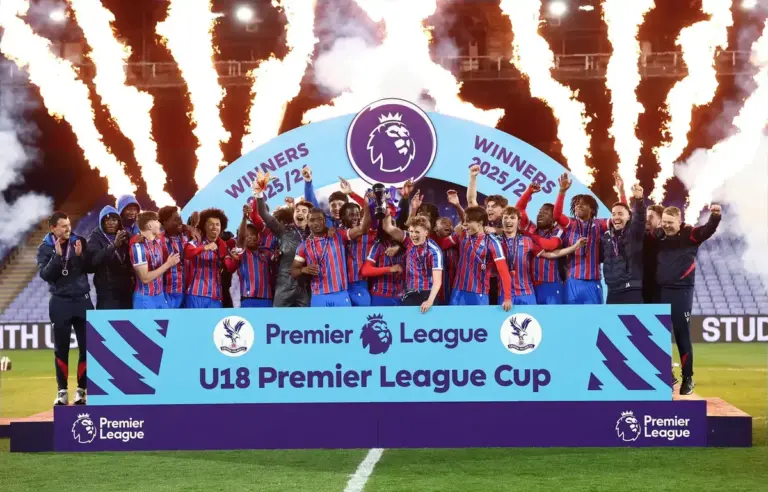 Crystal Palace Beat Manchester United on Penalties to Win Premier League Cup Final