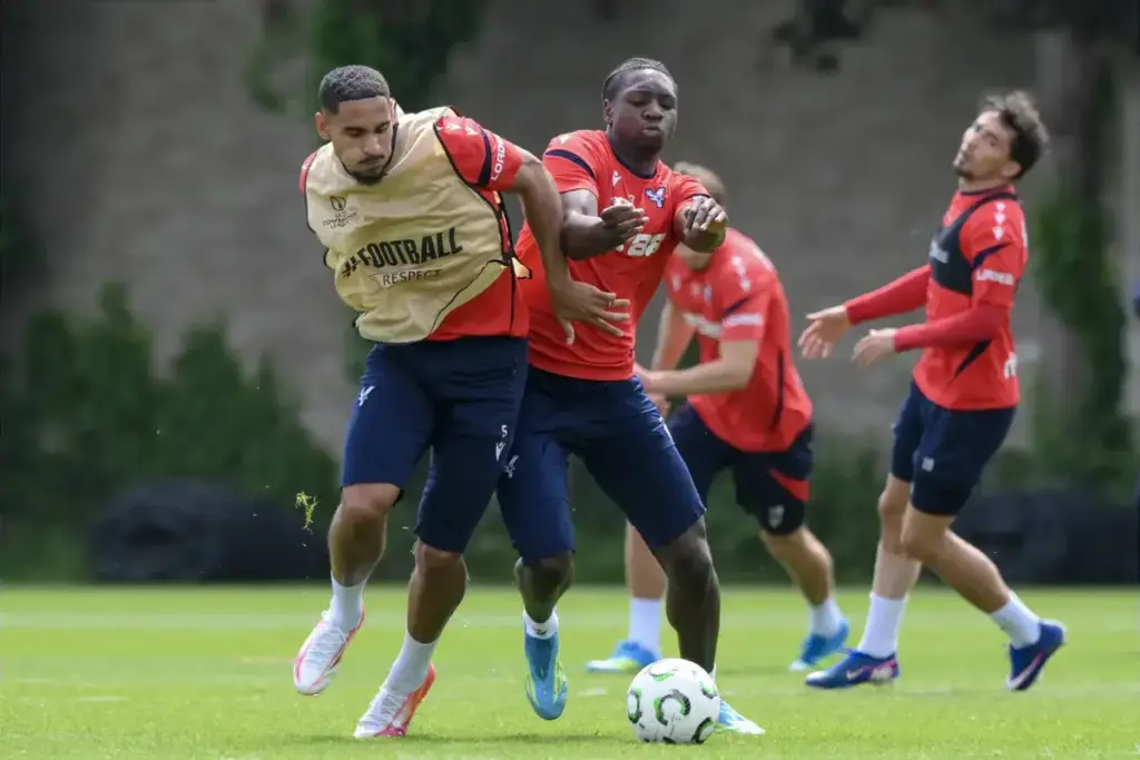 Crystal Palace star emerges as Barcelona and PSG target ahead of Conference League final
