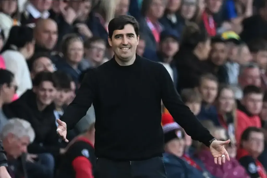 Andoni Iraola ‘Close’ to Crystal Palace After Snubbing Chelsea