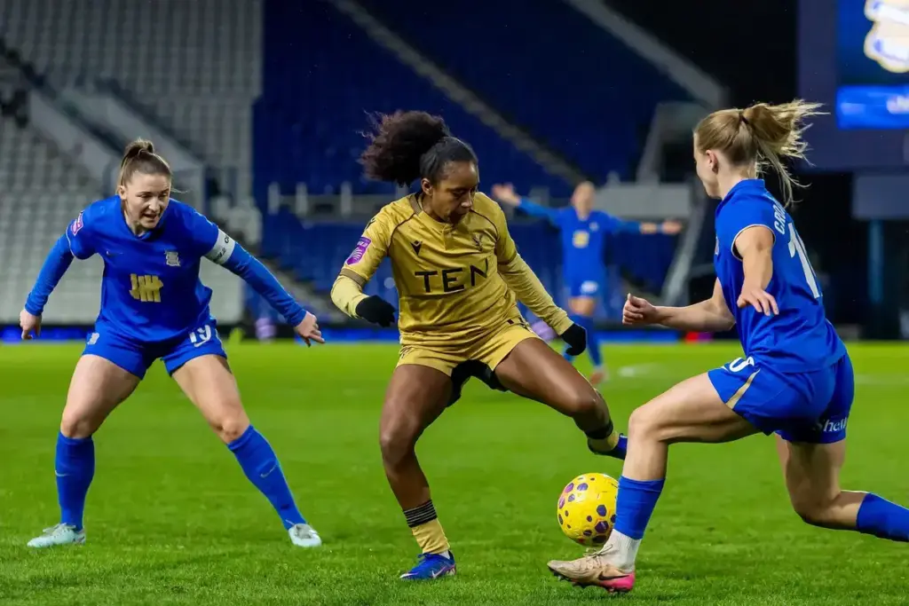 Crystal Palace Women’s Star Recognised for Record-Breaking Campaign