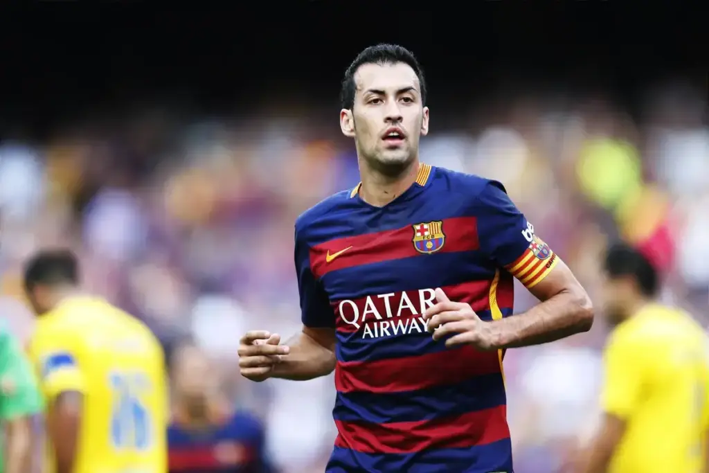 Crystal Palace submit £21.6m bid for Barcelona star Busquets called ‘spectacular’