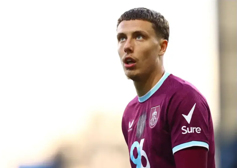 Crystal Palace race Liverpool and Chelsea to sign ‘exceptional’ French defender