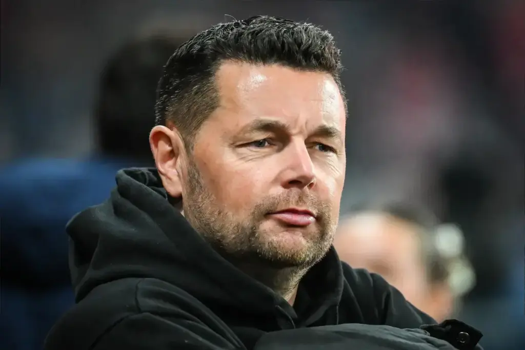Crystal Palace fans will love what Luis Enrique says about ‘incredible’ Pierre Sage