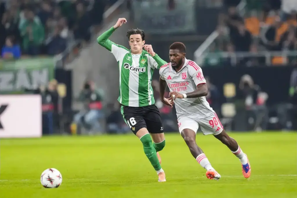 Crystal Palace Transfer News as Pierre Sage wants to sign ex-Arsenal star
