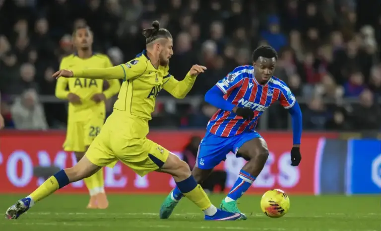 Crystal Palace ready to sell £25m striker after failed West Ham move