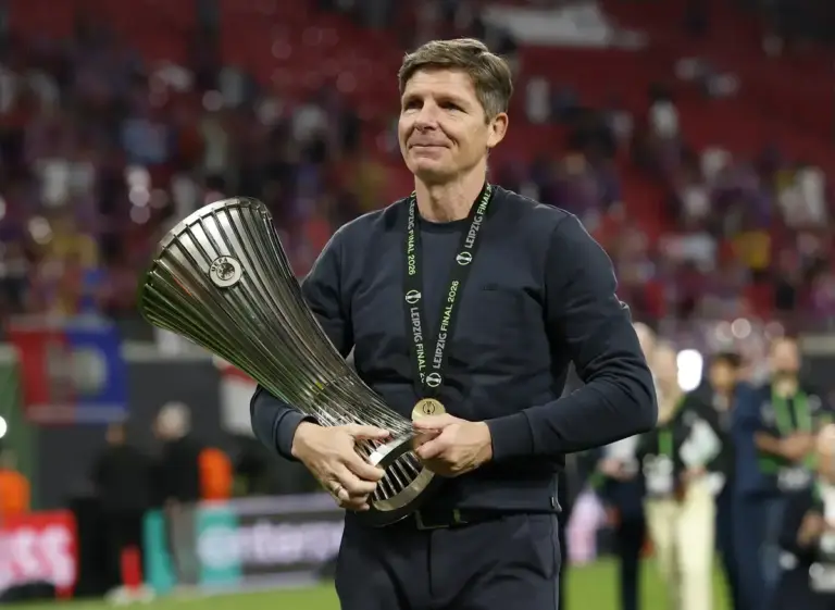 Crystal Palace set for talks with the best possible Glasner replacement