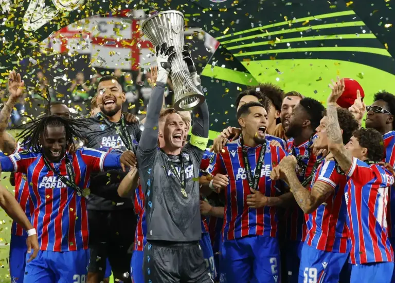 Crystal Palace Transfer News as Chelsea plot move for Dean Henderson