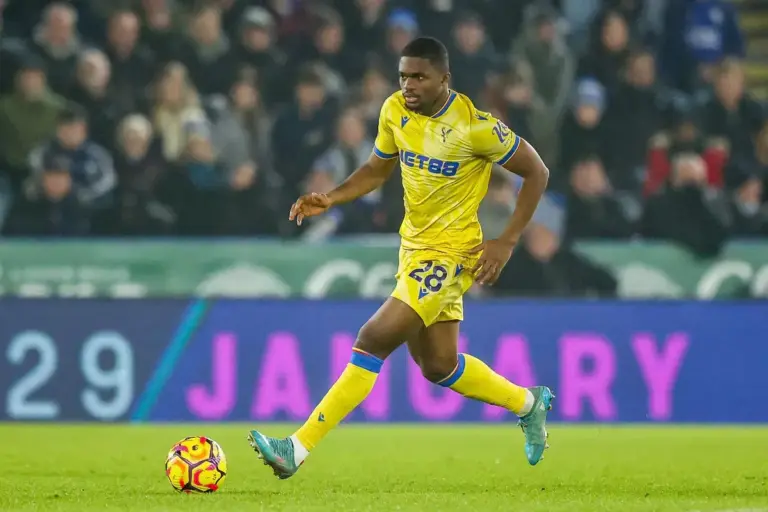 Crystal Palace Como Cup Opener Gives Pierre Sage A Sharp Doucouré Check