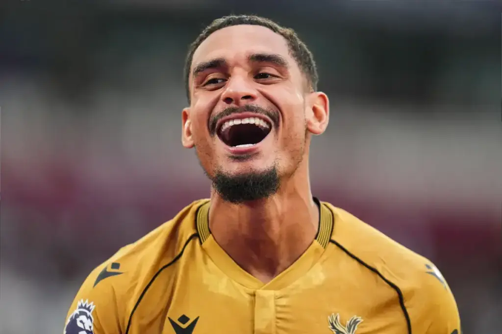 Crystal Palace hold firm as Chelsea raise Lacroix offer to £52m
