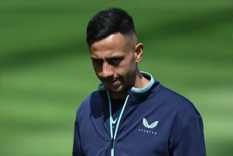 Crystal Palace chairman reaches out after McNeil partner’s emotional outburst