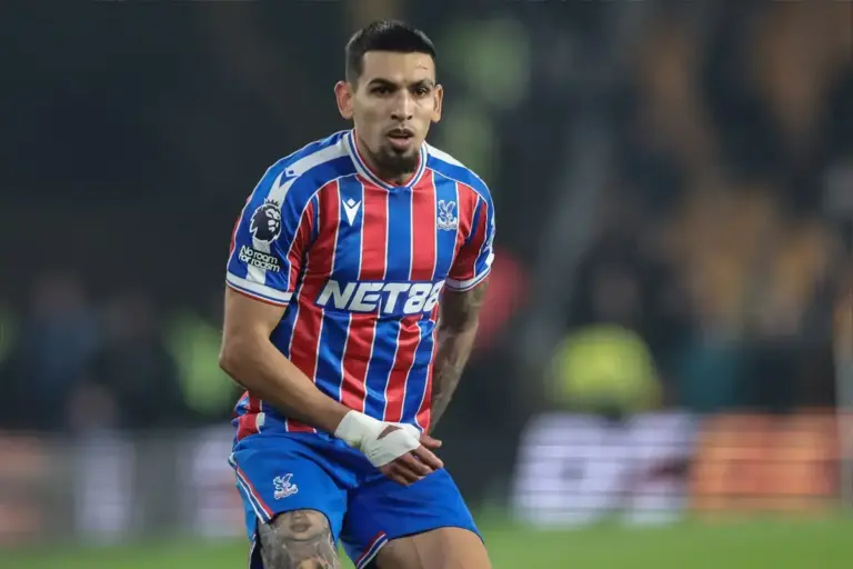 Crystal Palace ready to sell Daniel Munoz for £25m